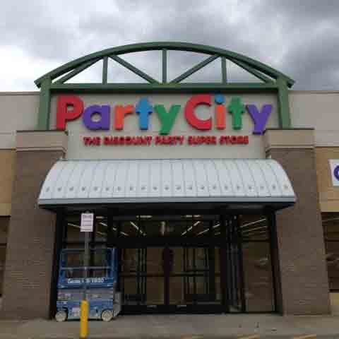 Party City Wilkes Barre, PA - Highland Boulevard Plaza