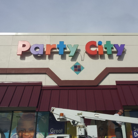 Party City Tampa, FL - Carrollwood Commons