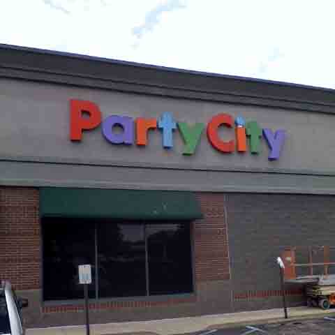 Party City Bloomington, IN - Barnes & Noble Center